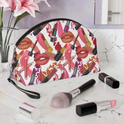 Lips, Lipsticks, and Lip Pencils Design - Woman Makeup Bag - Jaylorna