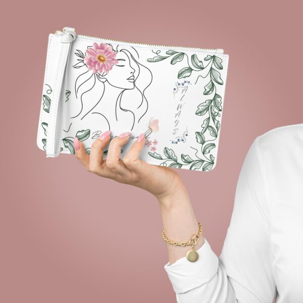Be Yourself Quote Design - Feminine Purse Clutch Bag - Jaylorna