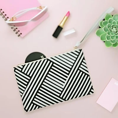 Black White Geometric Print Design - Feminine Purse Clutch Bag - Jaylorna