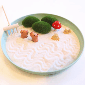Jaylorna Cozy Mini Animal Sandbox Capybara Lover Gift & Desk Decor - Mini Zen Gardens